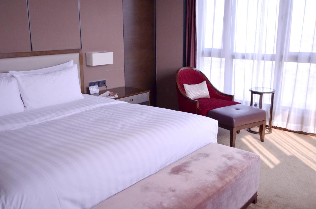 The Qube Hotel Shanghai Xinqiao Extérieur photo